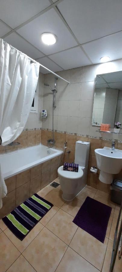Beach Side Private Room At Sharjah-Dubai Border Exterior foto